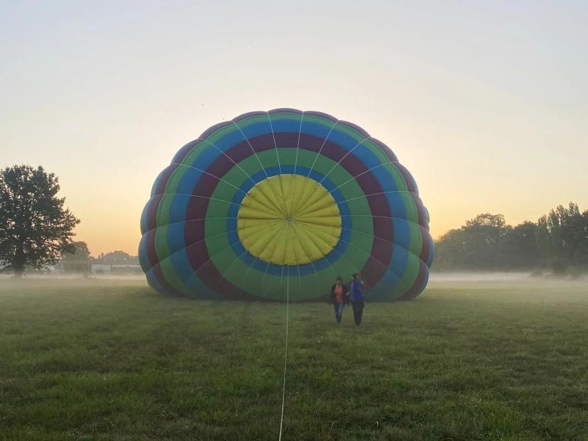 Gonflage d'une montgolfière