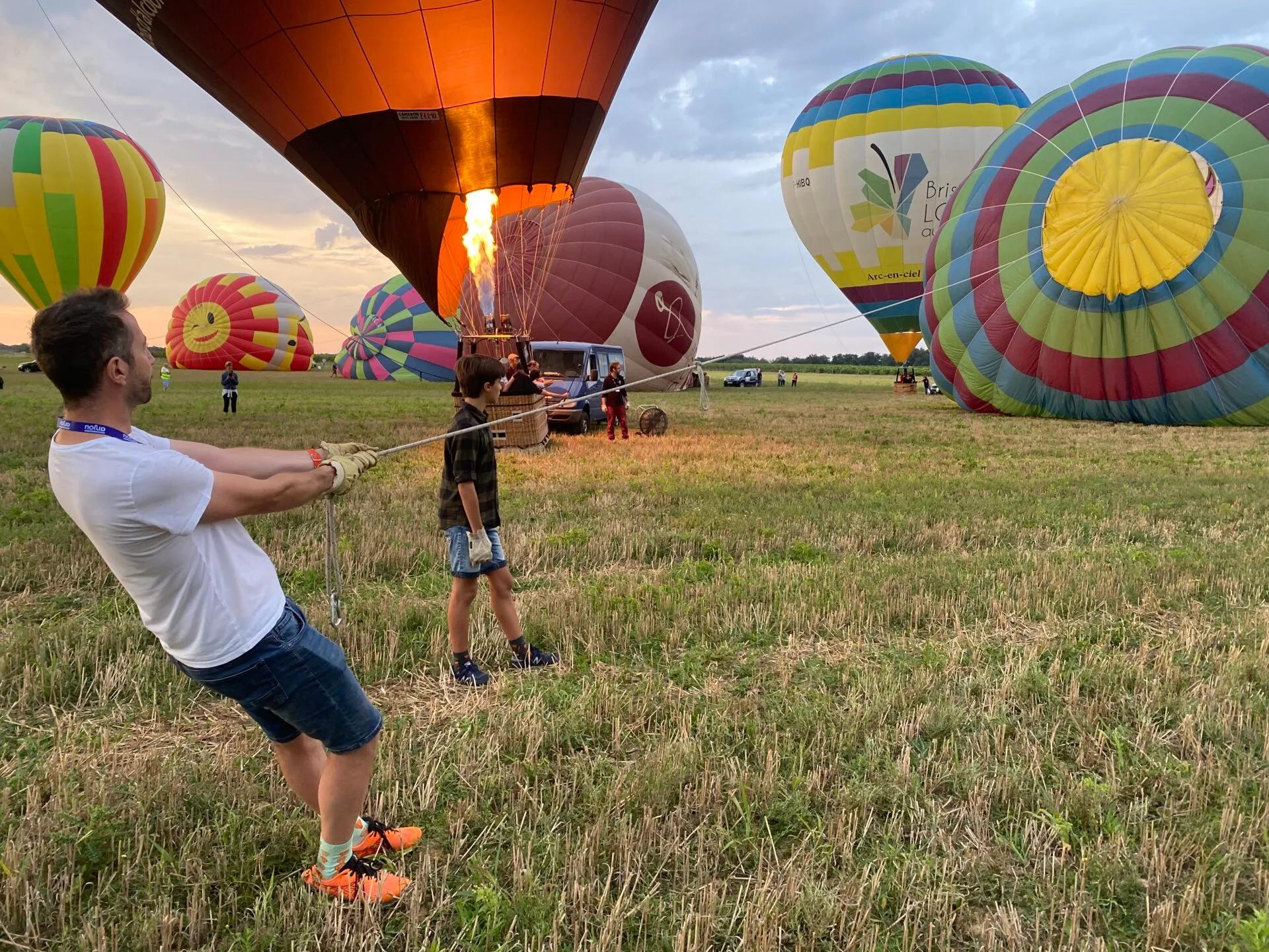 Gonflage d'une montgolfière